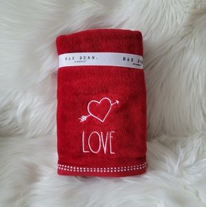 NWT Rae Dunn LOVE Hand Towels